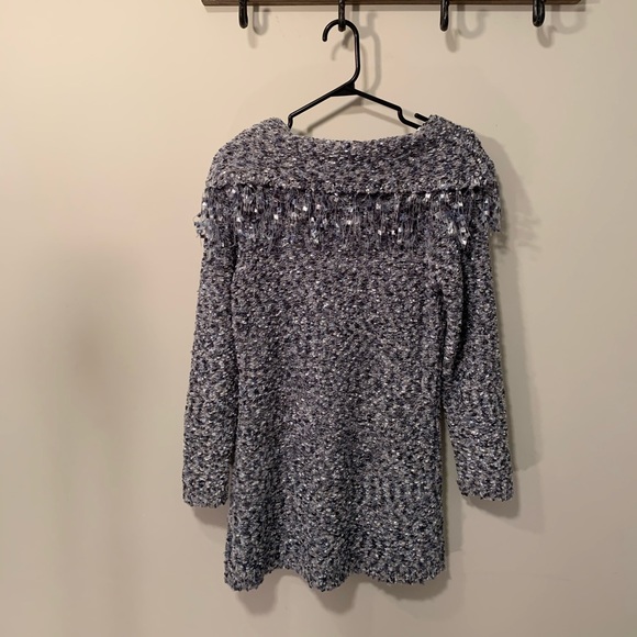 Fashion Essentials Sweaters - 🌻3/20 Beautiful sweater